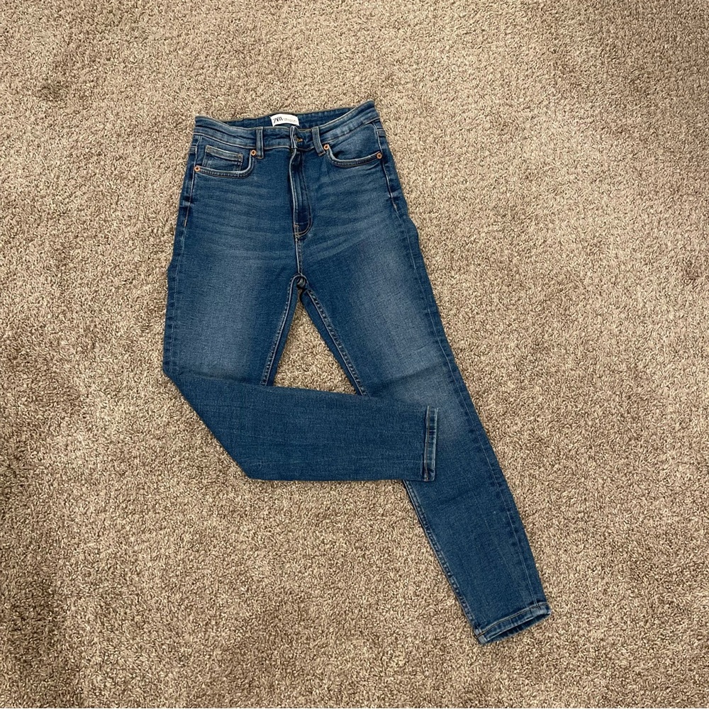 Zara Skinny Jeans